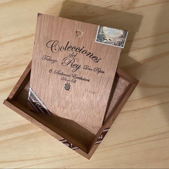 3/$30 Empty Cigar boxes - Picture 6 of 7